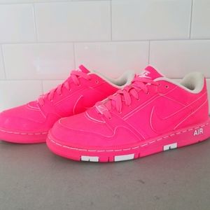 Nike Prestige III Hot Pink Leather Sneakers